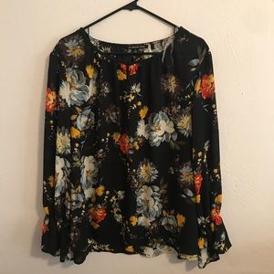 🎀 Zac and Rachel Woman Sheer Floral Top Size 2xl